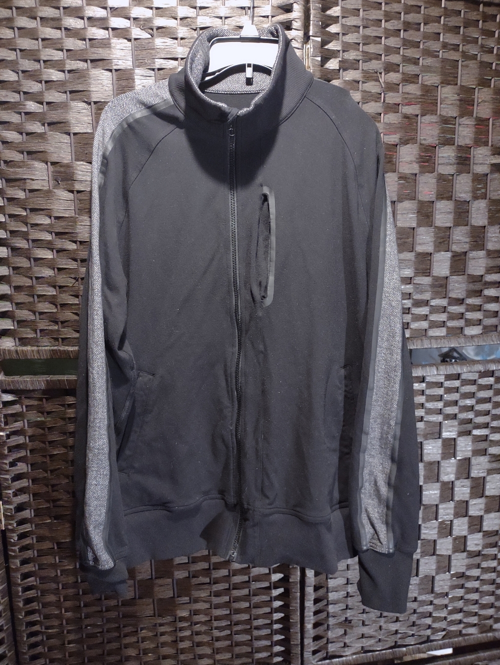 Lululemon Kung Fu Full Zip Mock Neck jacket Men's L